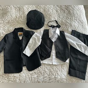 Toddler Tuxedo set - Black Size 2